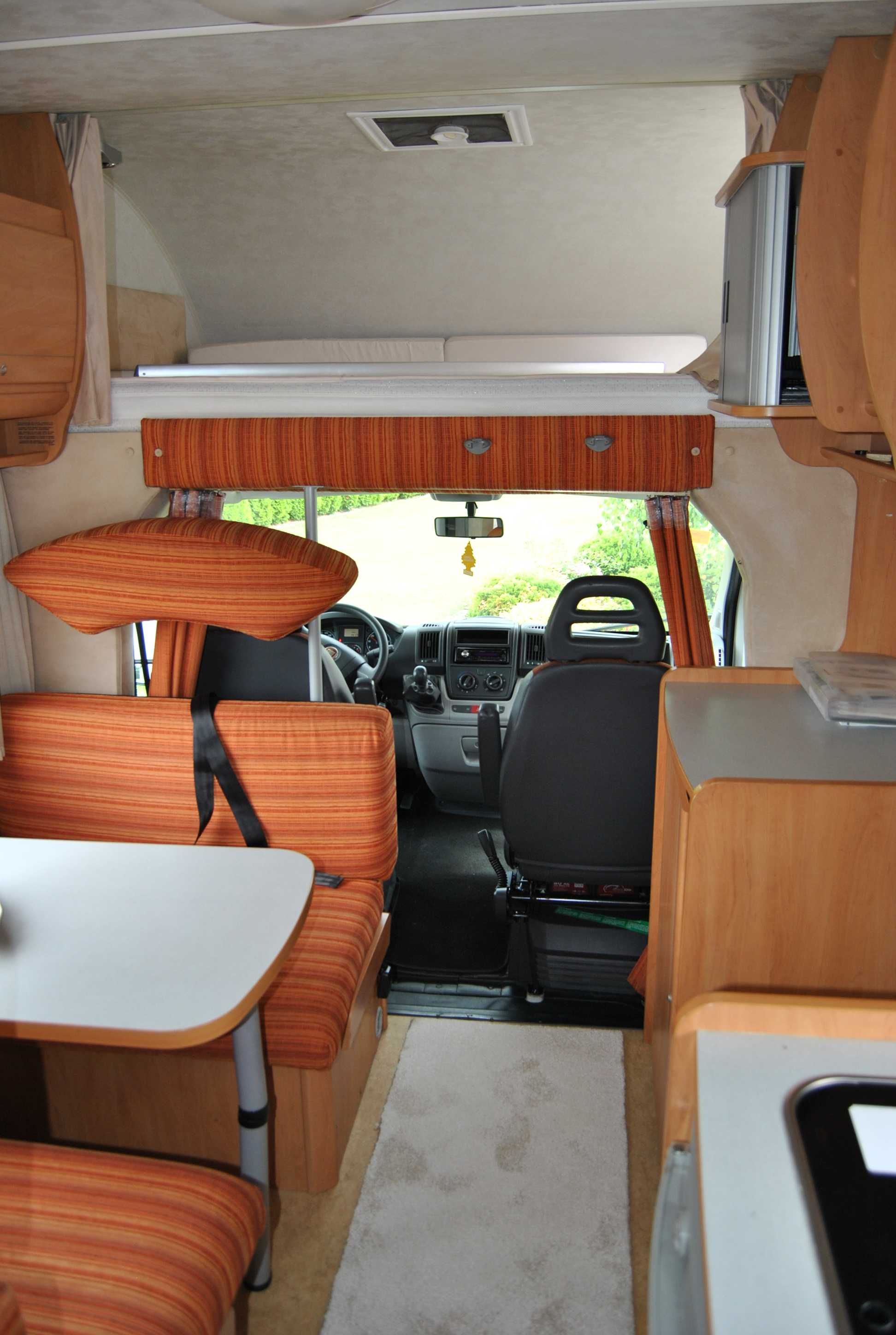 FIAT DUCATO 2.3 KAMPER 6osób! Duża łazienka Przebieg 64000km! Zadbany!