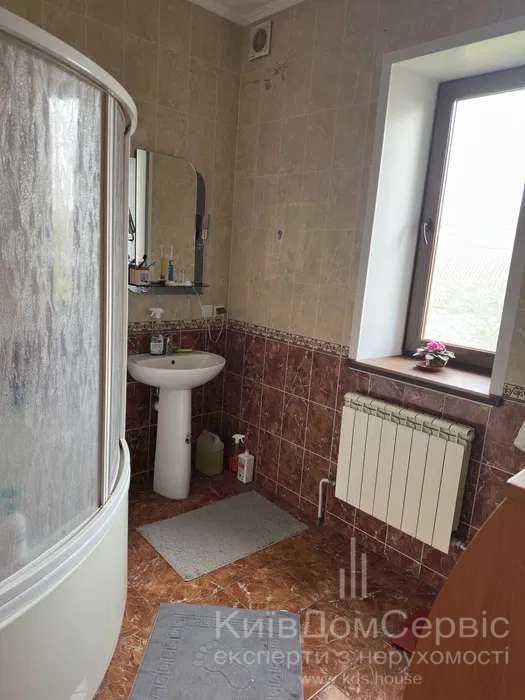 Приватний будинок 9 соток 207 м.кв продаж ремонт  гараж  Бровари