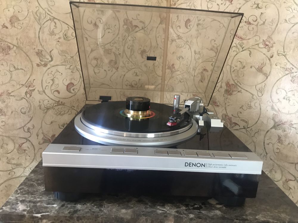 Проигрователь винила Denon dp47 f