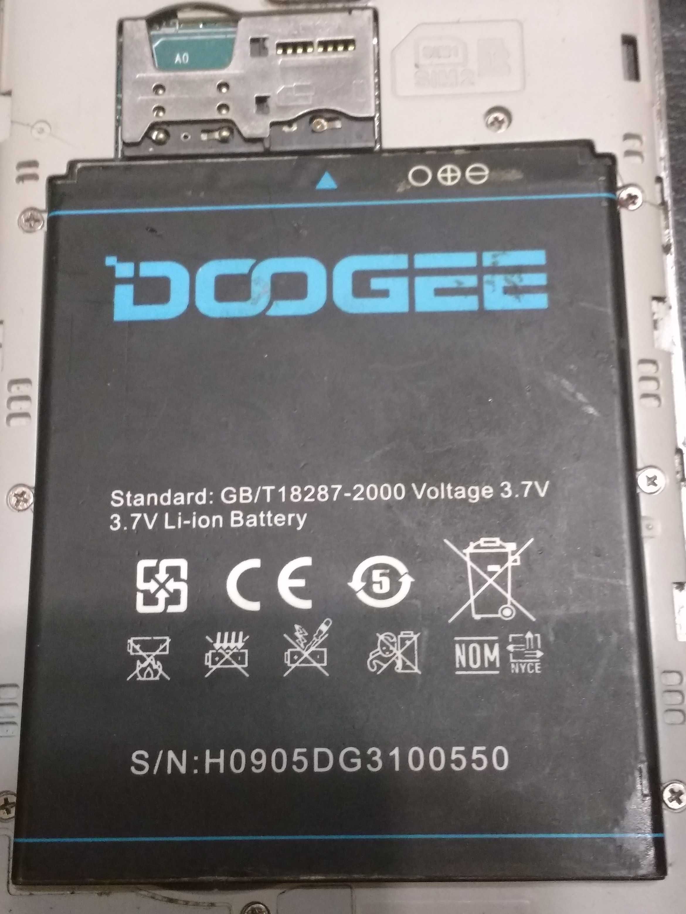 Doogee voyadger 2 DG310 не раб