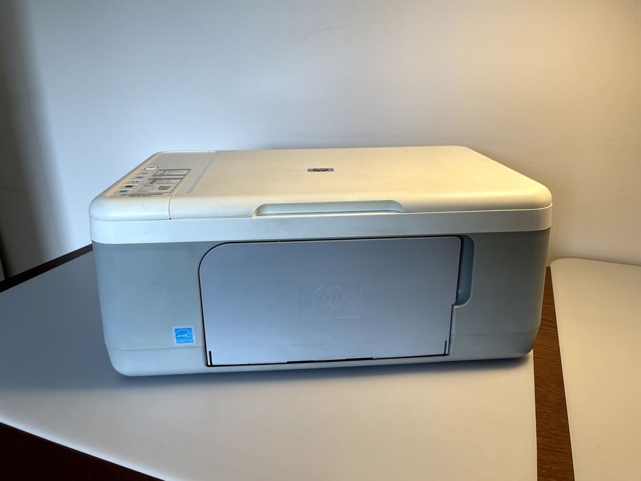 "Impressora HP DeskJet F2280 Completa - com Oferta de Tinteiro