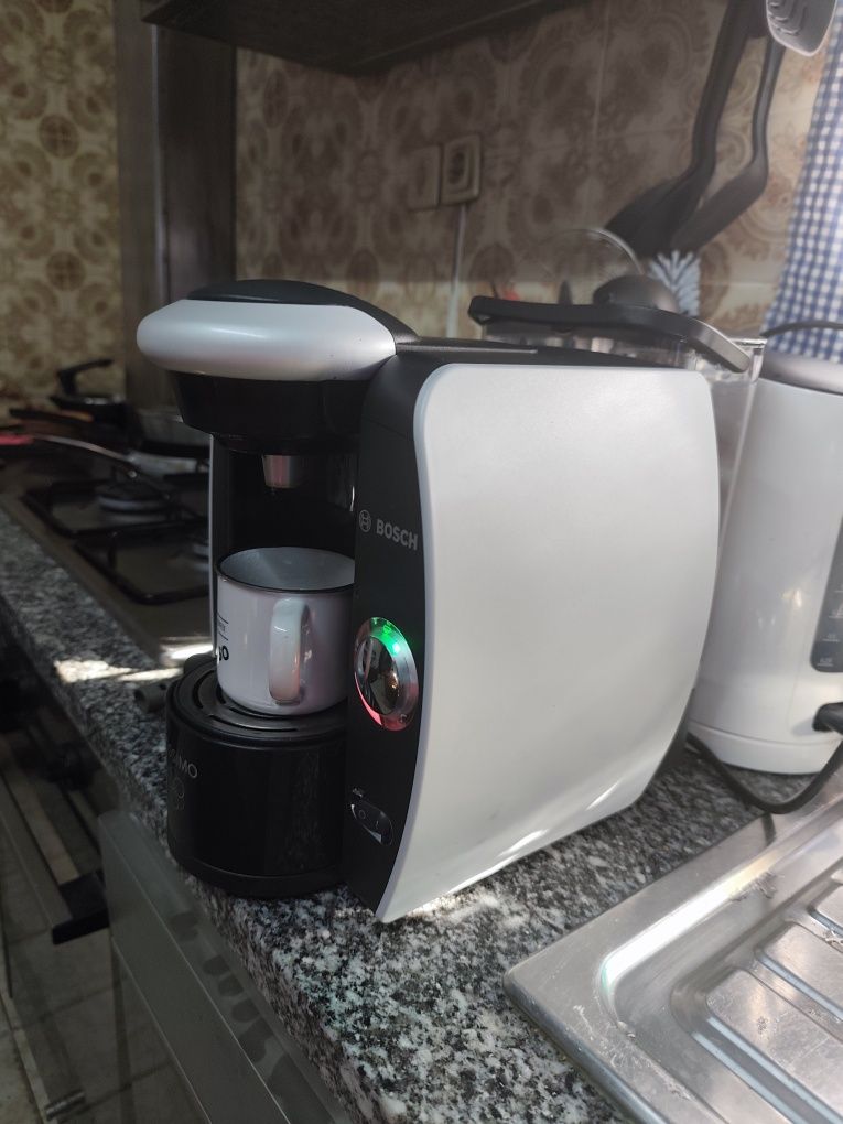 Máquina café Tassimo TAS 40XX