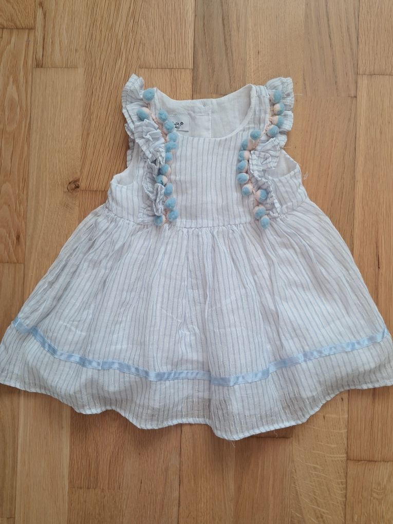 Sukienka z pomponami baby blue lato 6-9m