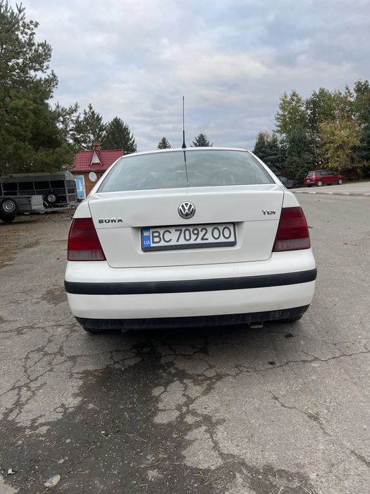 Volkswagen bora 2000