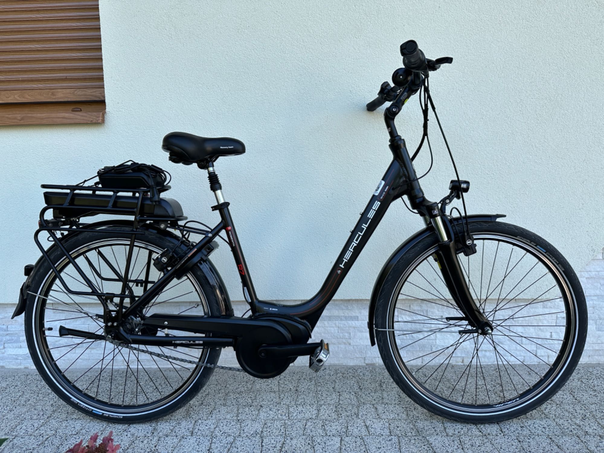 Rower HERCULES - wsp elektryczne Bosch, koła 26, alu, Nexus 7b,