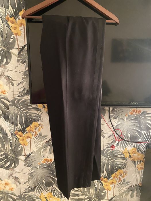 Fato preto Wax London