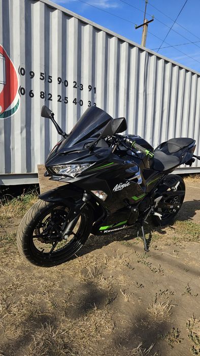 Kawasaki Ninja 400 з Японії без пробігу по Україні мотоцикл кавасакі