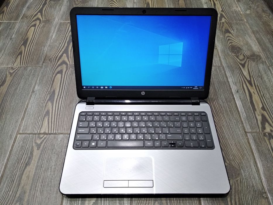 HP 15-g024sr, AMD A4-6210, 8 гб, HDD 750 гб, ноутбук