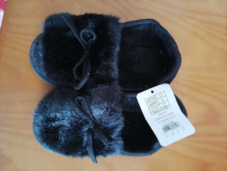 Pantufas senhora novas com etiqueta tam 37.