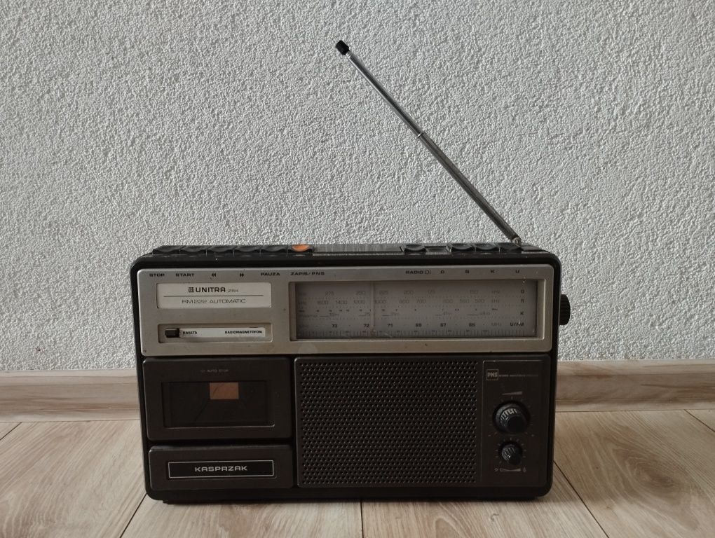 Radiomagnetofon UNITRA Kasprzak RM 222
