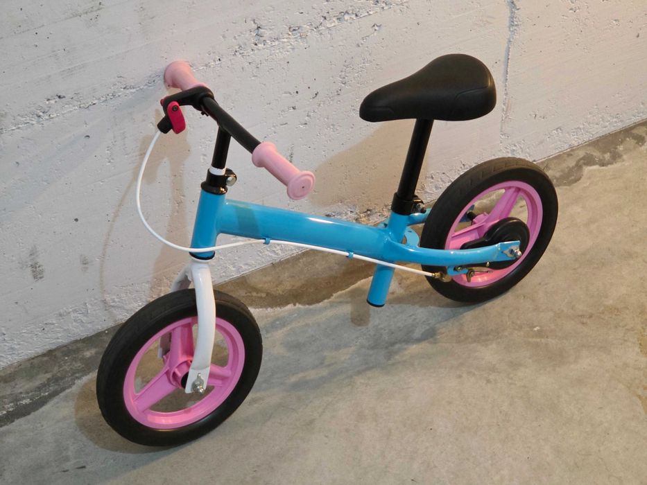 Bicicleta de equilíbrio para criança