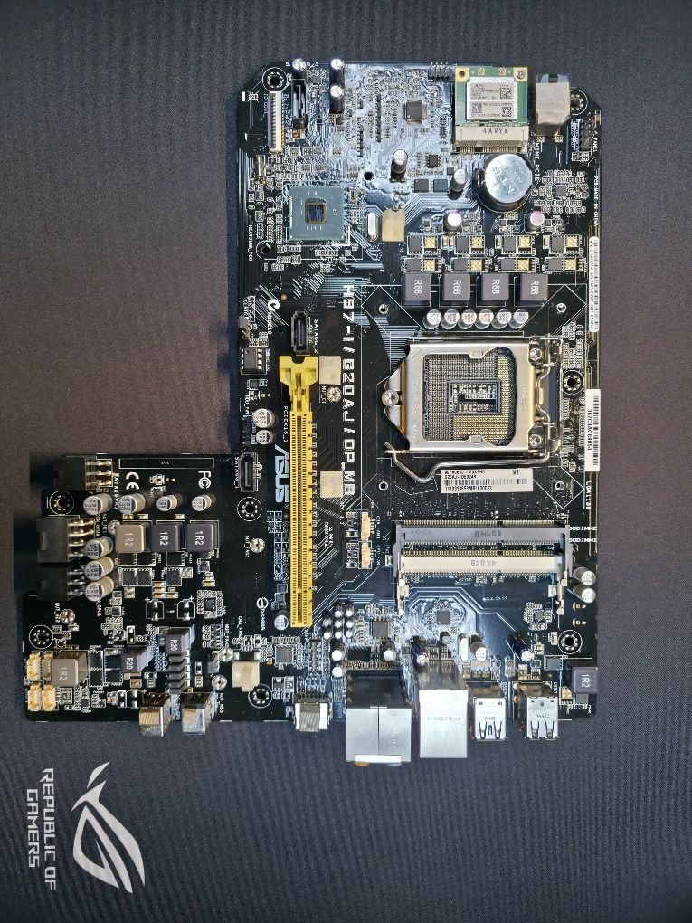 Материнська плата Asus Rog G20AJ H97-I