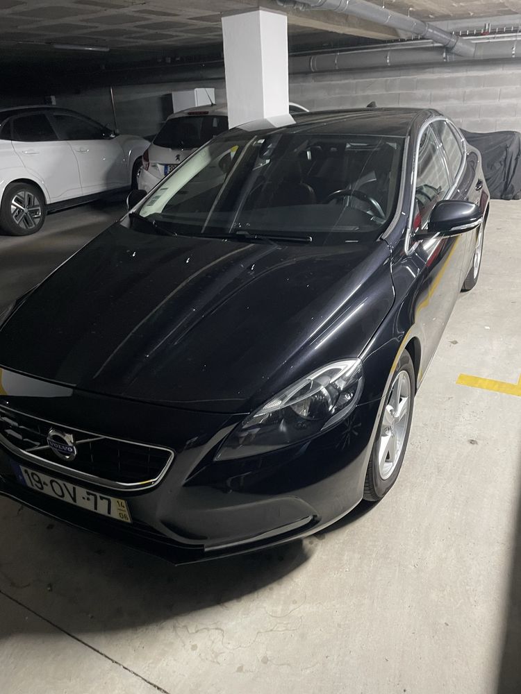 Volvo v40 Momentum