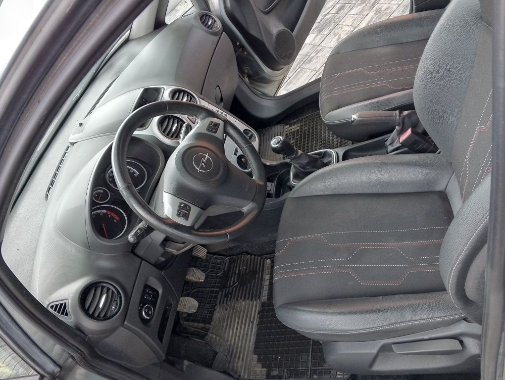 Opel Corsa D 1.4