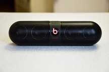 Акустика Beats by Dr. Dre Pill 2.0 Portable Bluetooth Speaker Black