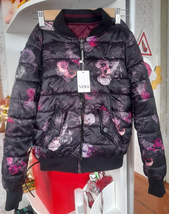 Куртка-бомпер 2-х стороння на дівчинку 8-9років