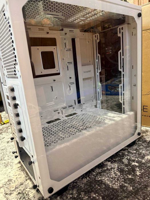 Корпус be quiet! Pure Base 500 White