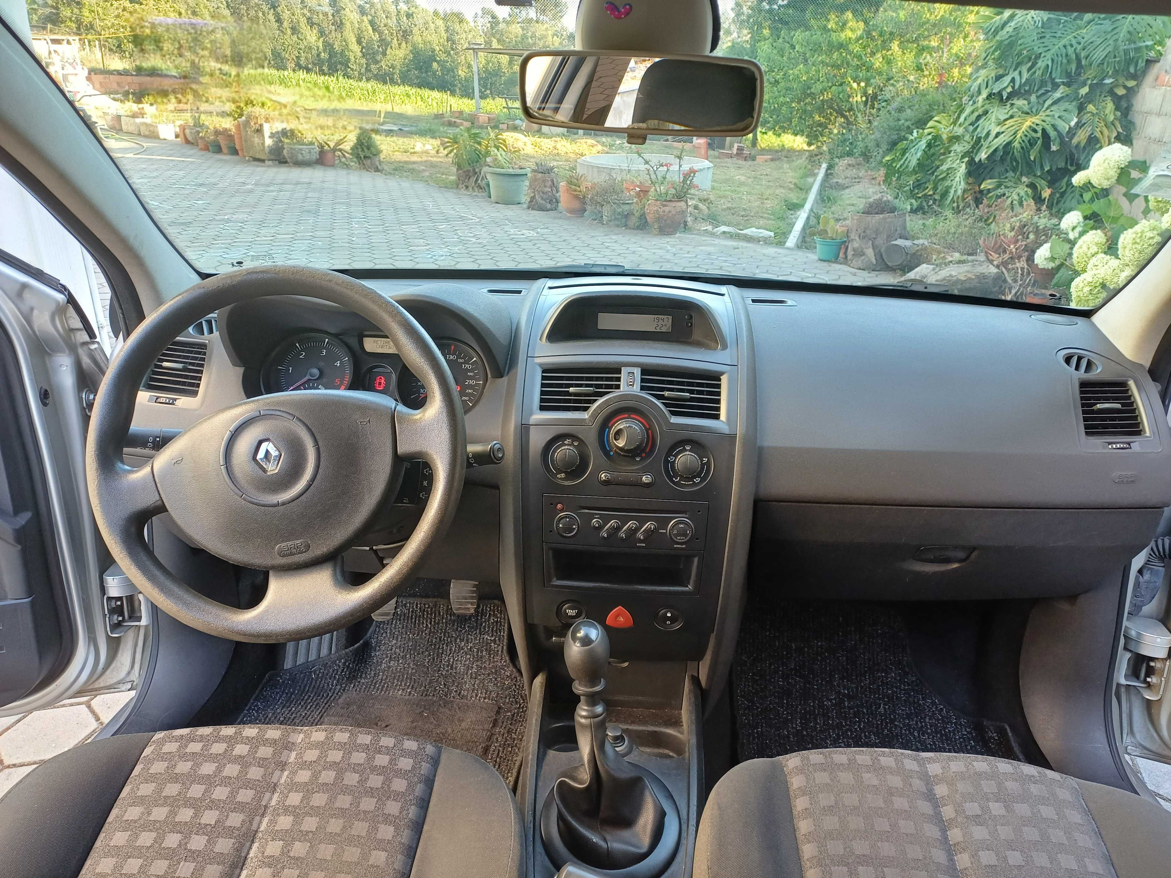 Renault megane 2 2006 1.5dci - 339000 km