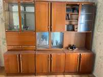Продам стару стінку в Івано-Франківську