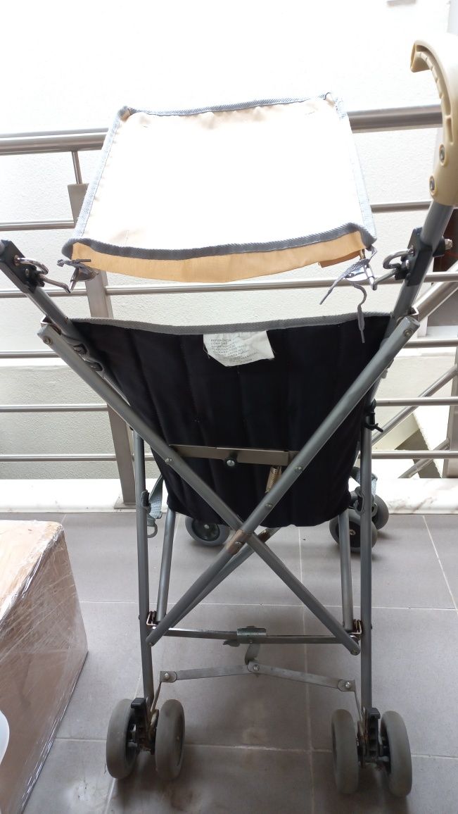 Carrinho bengala com protecção sol