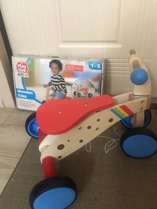 Велосипед з дерева для найменших