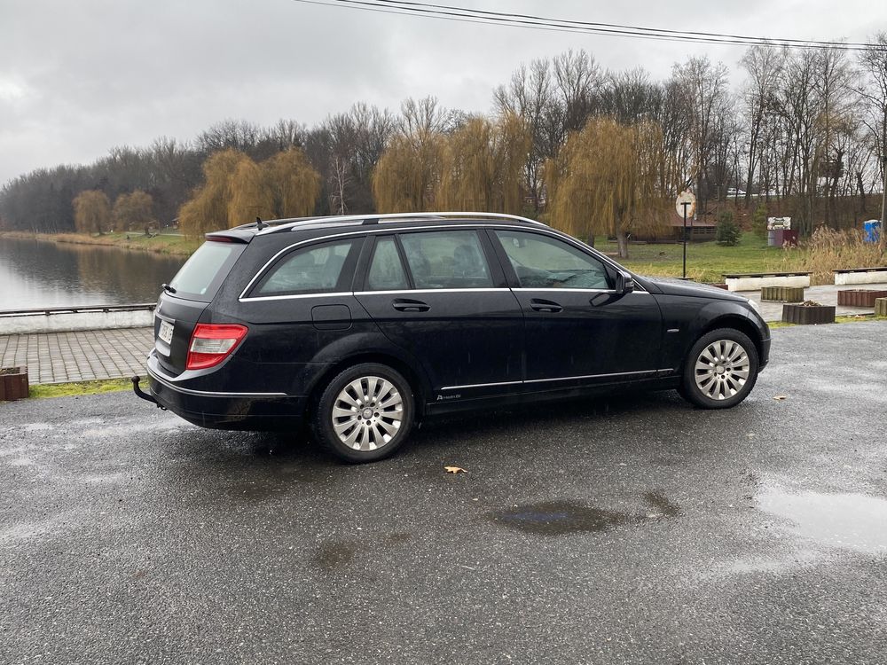 Mercedes Benz  C Class 2.2cdi