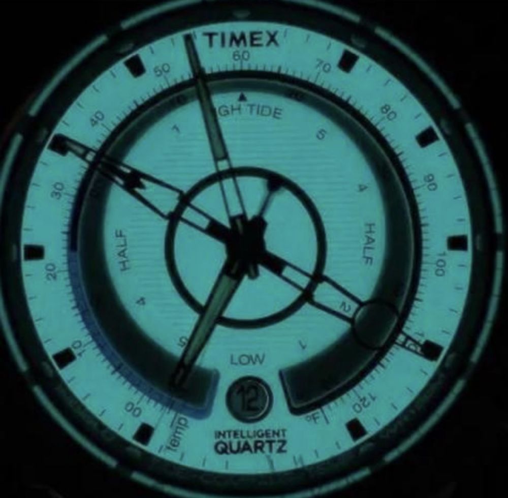 Кварцовий чоловічий годинник timex