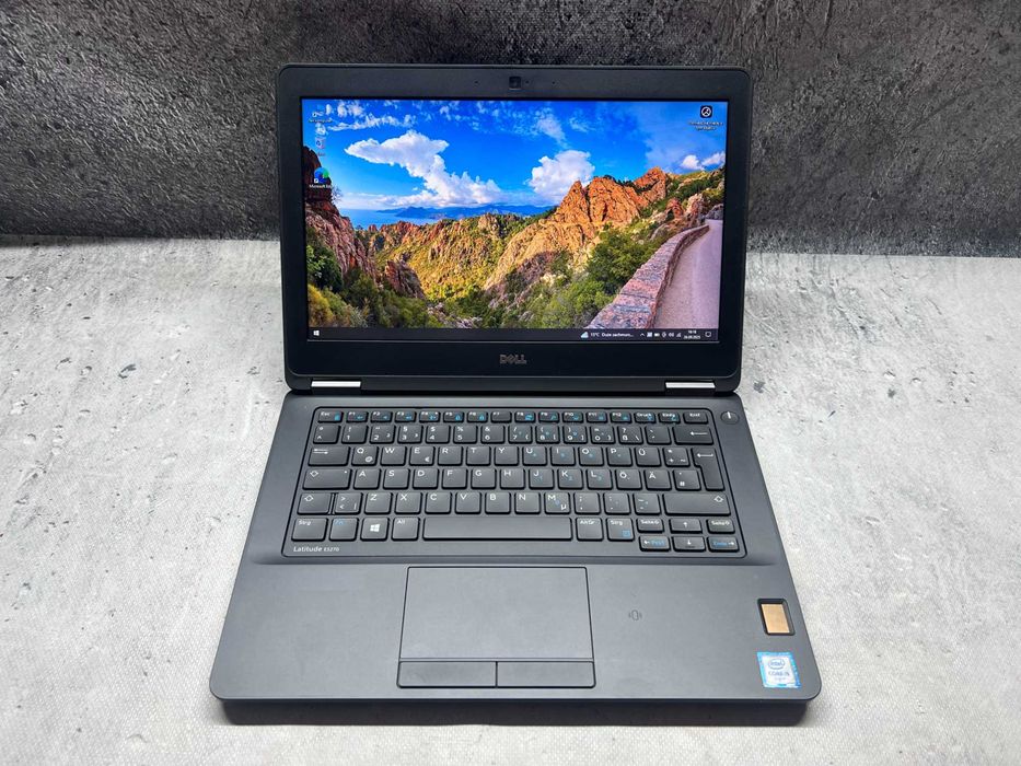 DELL Latitude / i5 6200 2.8GHz / 8GB DDR4 / 256SSD / Win10Pro / 12.5HD