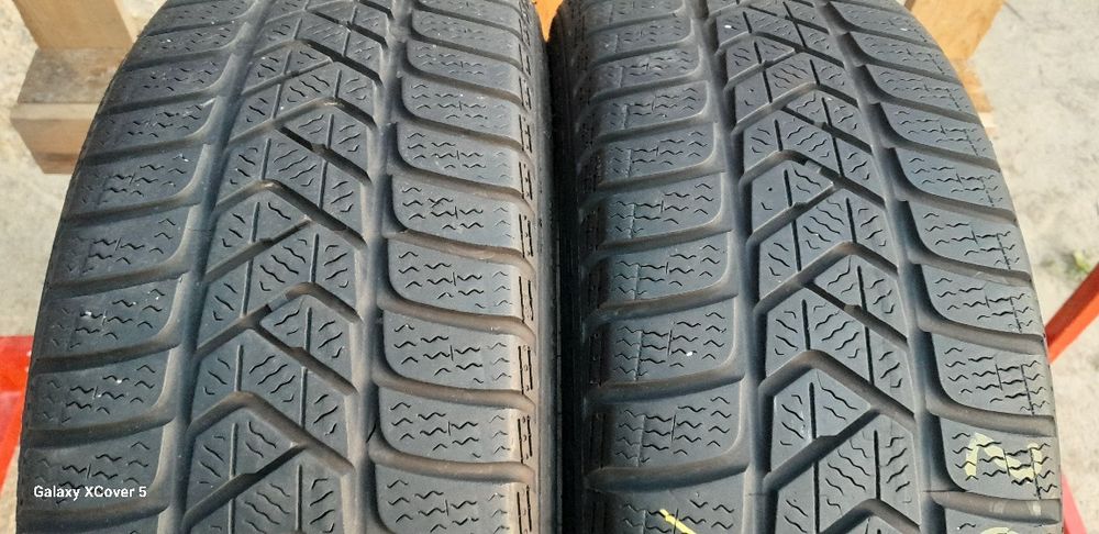 Opony Zimowe 205÷40÷18÷PIRELLI.Adres-ZALESIANY 33 A-przy rondzie.