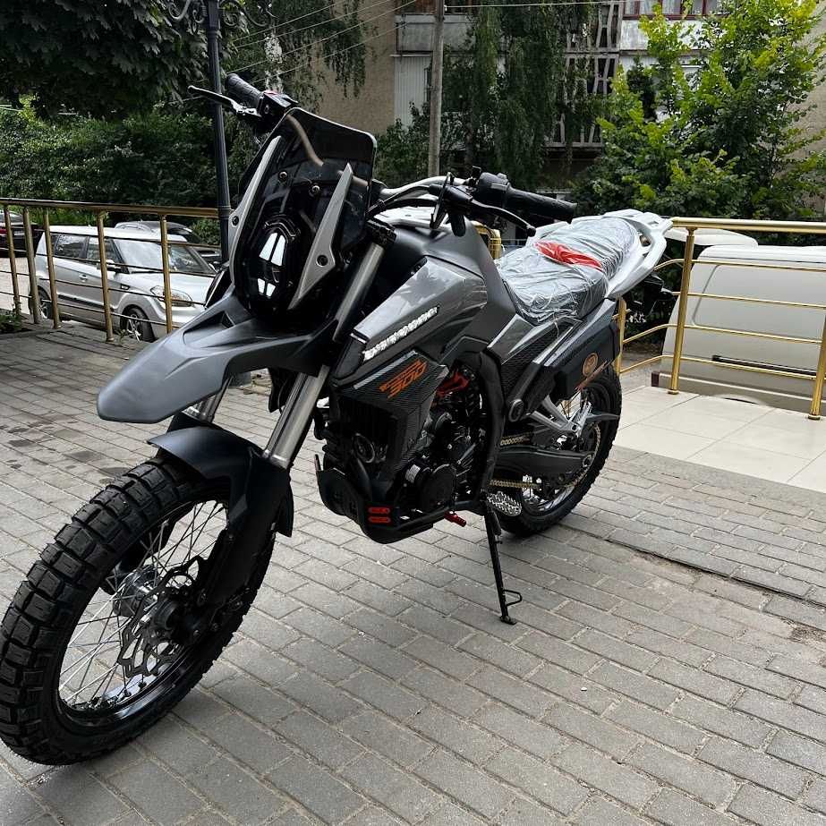Мотоцикл TEKKEN Discovery 300