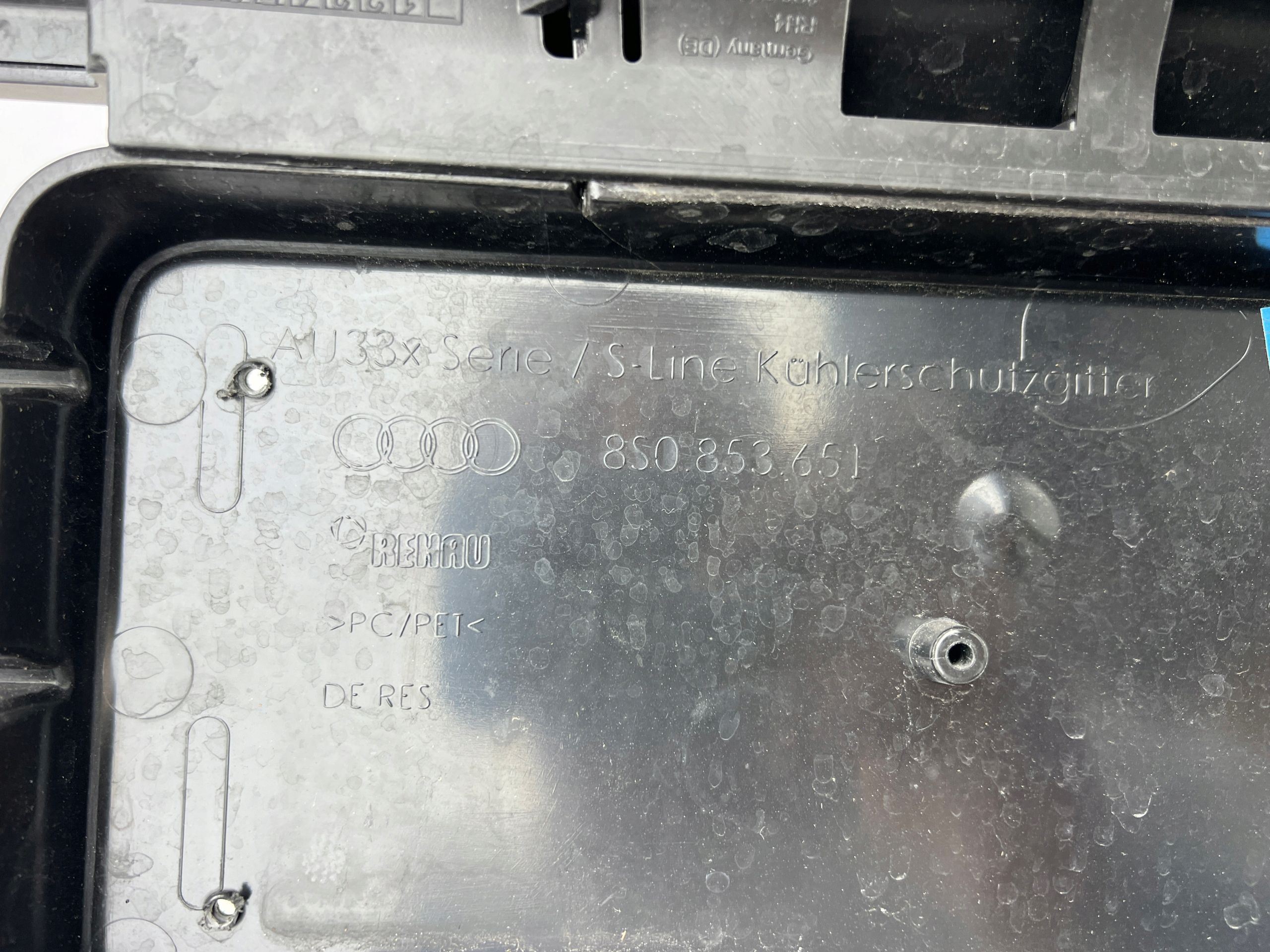 Audi TT Iii 8S Atrapa Grill Zderzaka Przedniego przód oryginał 14