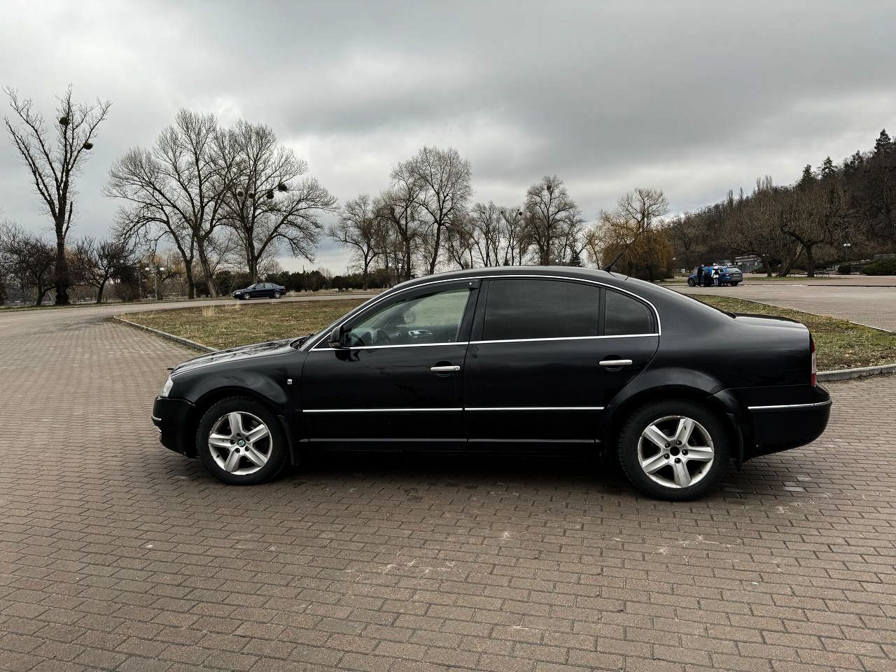 Škoda Superb 2.8