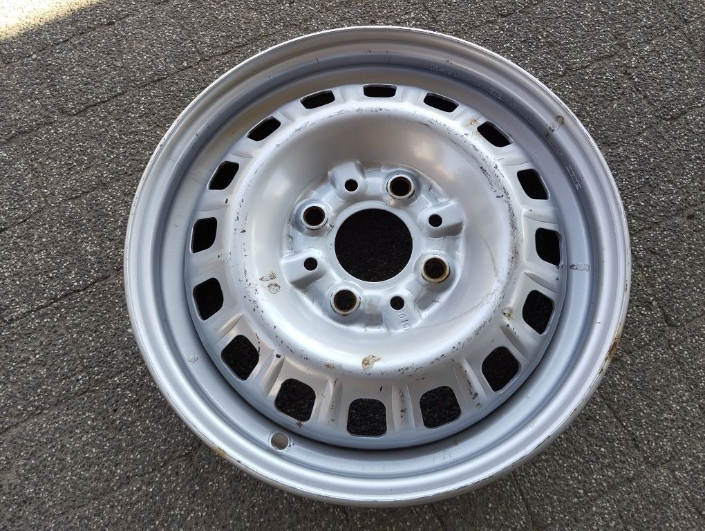 Felga Fiat 13" 4x98 4,5J Uno pojedyncza sztuka