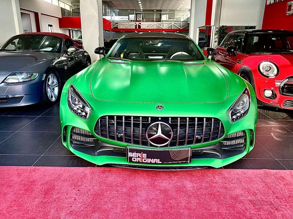 Mercedes-Benz AMG GT R