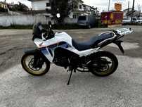 Honda Transalp 750