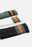 LACOSTE oryginalne skarpety 3 sztuki