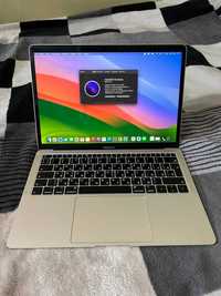 Macbook Air 2019 Ідеальний стан, 134 циклив