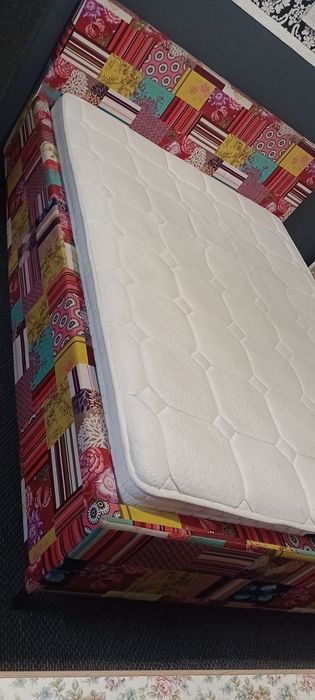 Łóżko patchwork 140x200 z materacem kieszeniowym bdb
