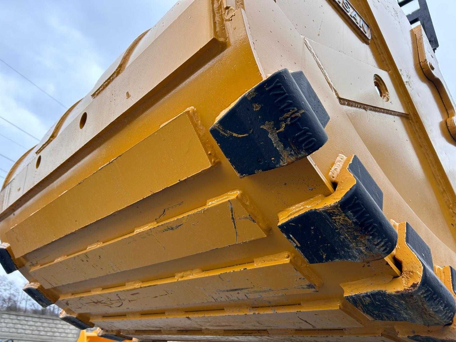 Łyżka podsiębierna do koparki CAT JCB Komatsu Liebherr 145cm 1.2m3