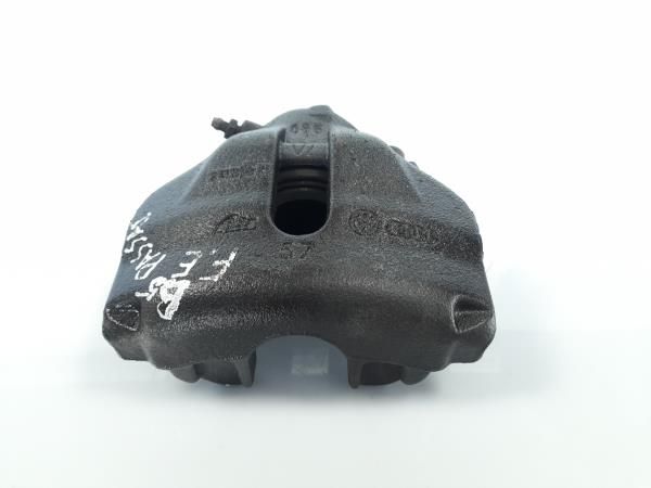 Pinça travão / maxila de travão frente esquerda VOLKSWAGEN Passat (3B3