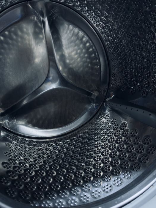 2в1 прально - сушильна машина AEG , ( тепловий насос)