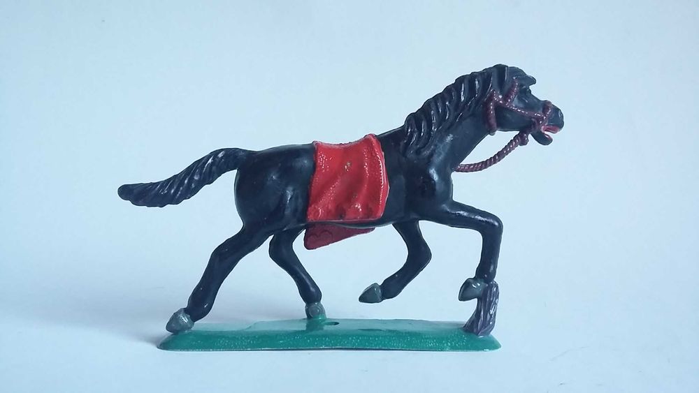 Índio e cavalo Gulliver