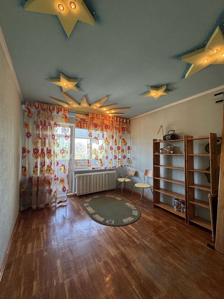 Продаж 3х кімнатної район ДНС