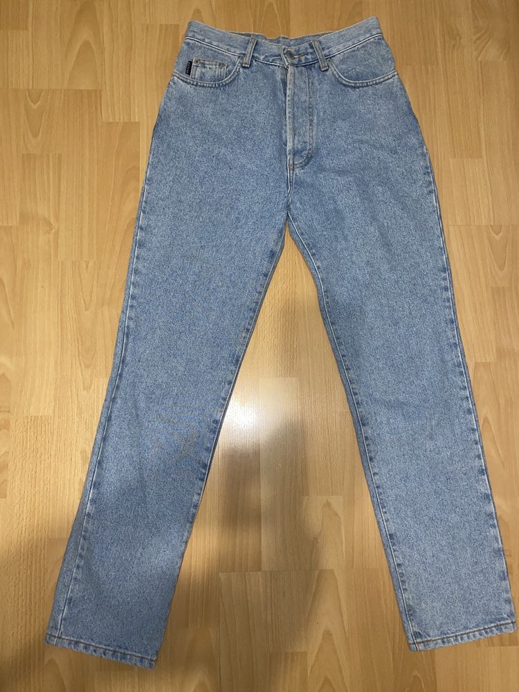 Классные плотные джинсы