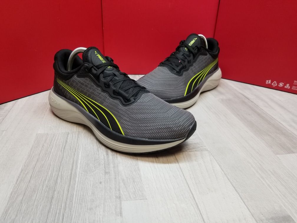 Чоловічі кросівки Men's Puma Scend Pro Ultra Puma Black-Lime (Оригінал