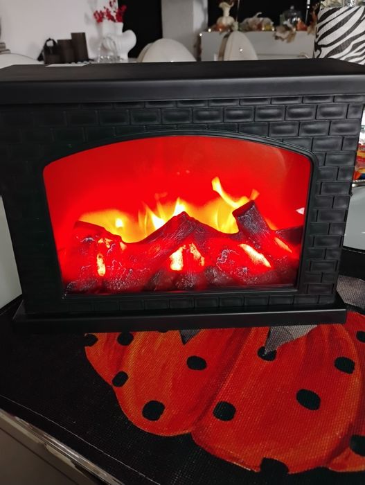 Nowy kominek na baterie lub USB. Piękny klimatyczny ogień