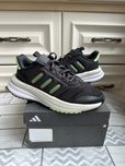 Кросовки adidas оригинал,размер 36