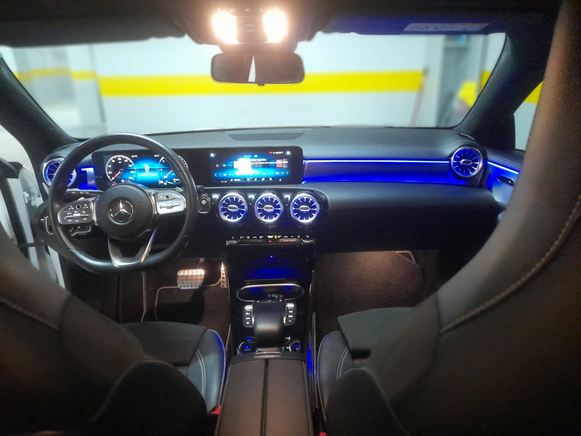 Mercedes CLA 250 E plug-in-hybrid EQ power AMG  66 000 kms pack night