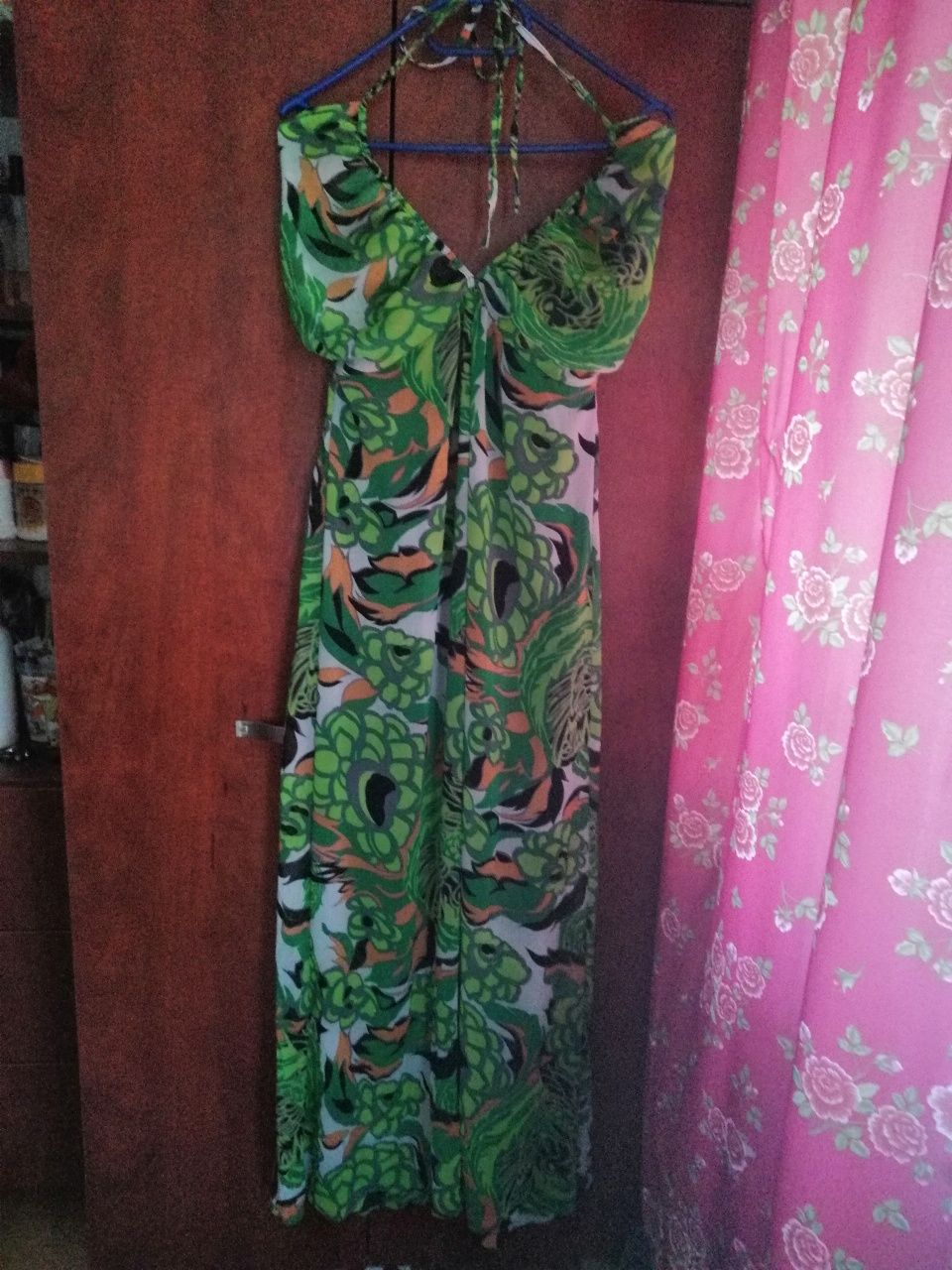 Piękna sukienka zielona Asos, r. XL