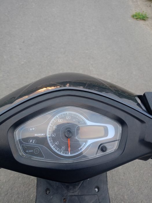 Продам скутер Suzuki Adres 125 кубів